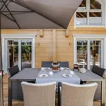 בית נופש Bergwaldlodges Einklang & Blickfang