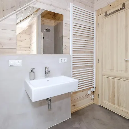 Bergwaldlodges Einklang & Blickfang Дом отдыха Ширке