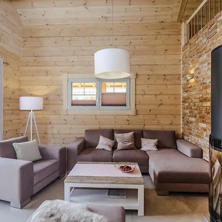 Bergwaldlodges Einklang & Blickfang Ширке