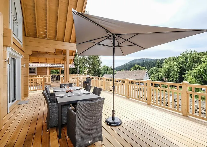 Bergwaldlodges Einklang & Blickfang Feriehus *